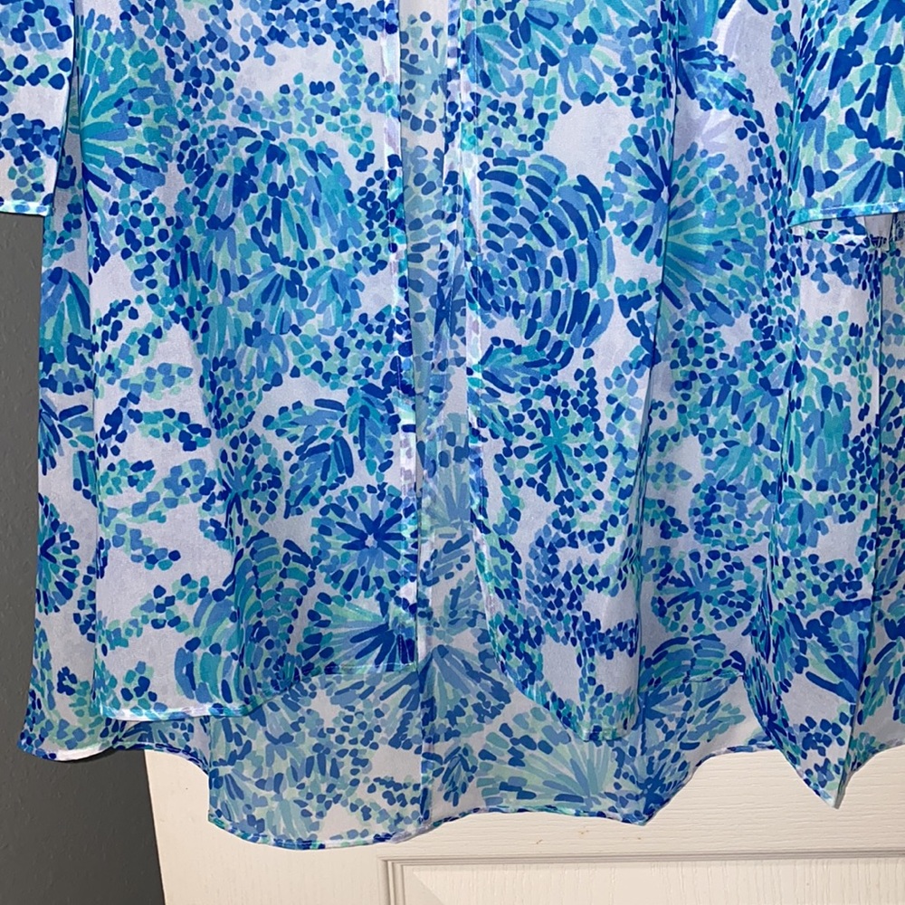 Lilly Pulitzer Motley Printed Coverup - Picture 6 of 14